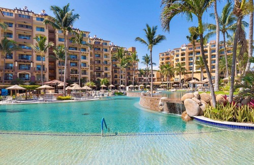 Flamingos Condominio | Stunning 3BR w/ Resort Access – Pool, Spa & Beachfront Fun!