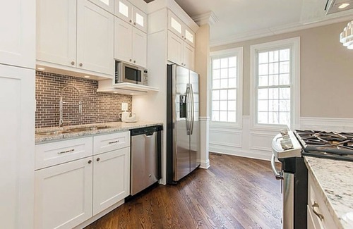 Irving Park Casa | Stunning 4-Bed 4-Bath Home - Prime Location OHare & Downtown <25-min, Free PRKNG