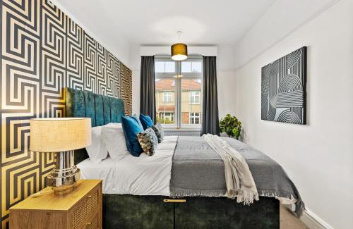 Horfield Casa | Stunning 4-bed - Garden - Sleeps 14