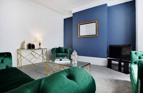 Sunderland Casa | Stunning 4-Bedroom, 2 Bathrooms in Sunderland