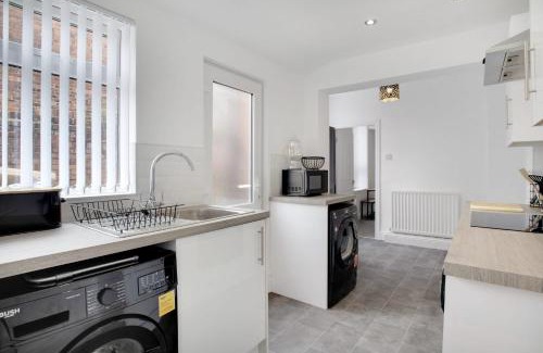 Sunderland Casa | Stunning 4-Bedroom, 2 Bathrooms in Sunderland