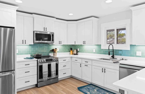 Ocean Isle Beach Cabaña | Stunning 4BR House with Hot Tub & Putting Green - the Ultimate Coastal Retreat