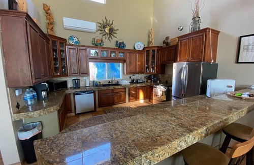 Puerto Penasco Casa | Impresionante casa de 7,000 pies cuadrados de 5,000 pies a 100 yardas del Mar de Cortex Capacidad 22