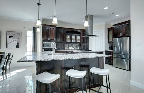 Irving Casa | Stunning 5br Minutes from DFW/LOVE