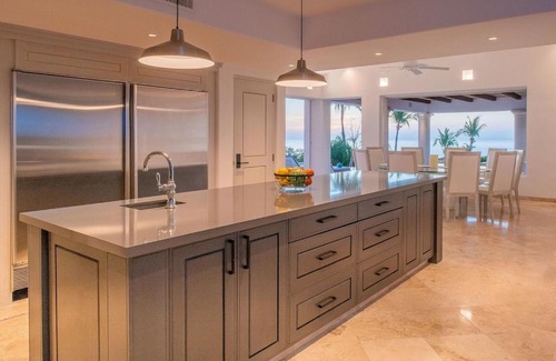 San Jose del Cabo Villa | Stunning 6bd Villa in Palmilla! Fully Staffed w Chauffeur and Yacht included!