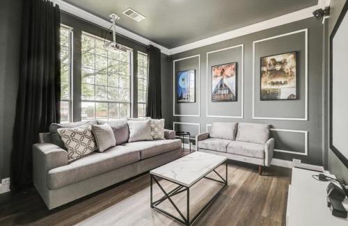 Rowlett Casa | Stunning 6BR Pool - Great for Big Groups