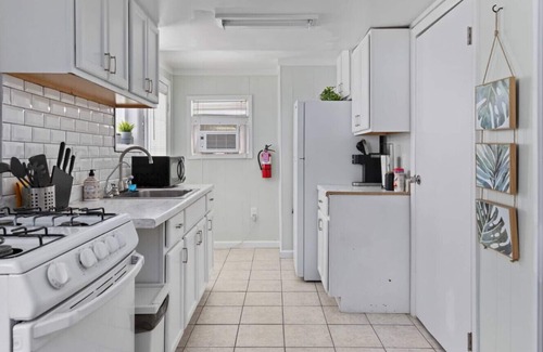 Wildwood Apartamento | Stunning 8 beds 4 baths Minute 2 Beach & boardwalk