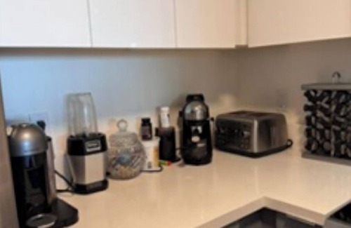 West Alameda Apartamento | Stunning Alameda Beachfront Apt. Spectacular Dtown SF Views- Book Now on VRBO!