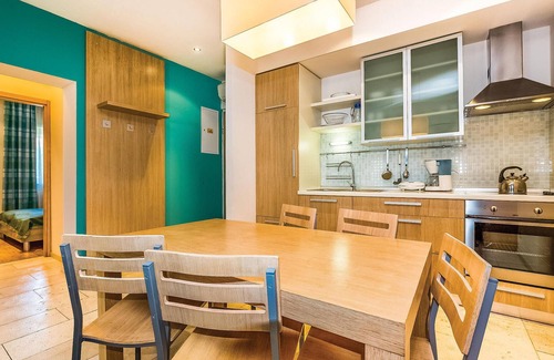 Novi Vinodolski Apartamento | Impresionante apartamento en Novi.