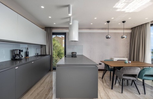 Selce Apartamento | Impresionante apartamento en Crikvenica