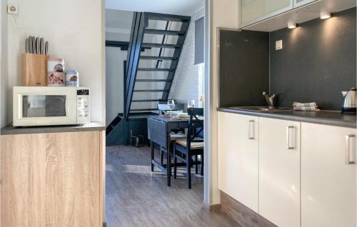 Bruinisse Apartamento | Stunning Apartment In Bruinisse