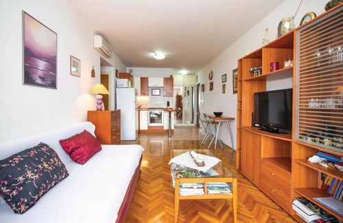 Brela Apartamento | Bonito apartamento en Brela con cocina