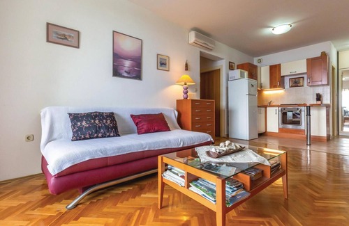 Brela Apartamento | Bonito apartamento en Brela con cocina