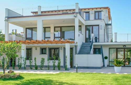 Mazzarino Apartamento | Impresionante apartamento en Mazzarino