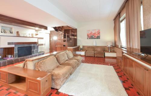 Bordogna Apartamento | Stunning Apartment In Bordogna