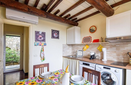 Recco Apartamento | Stunning apartment in Recco with kitchen