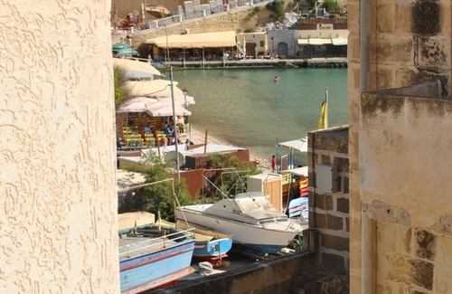 Xlendi Apartamento | Impresionante apartamento en el corazón de Xlendi Bay