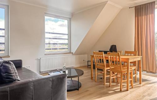 Trzesacz Apartamento | Stunning Apartment In Trzesacz