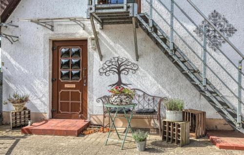 Zurow Apartamento | Stunning Apartment In Zurow With Wifi