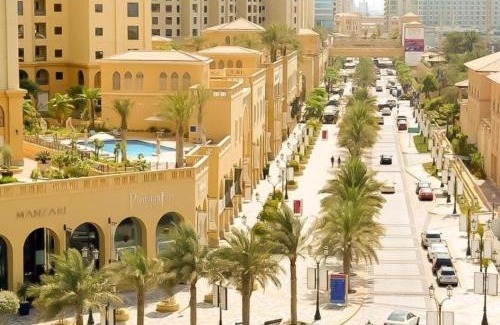 Dubai Marina Apartamento | Stunning Apartment, Partial Sea View, Canal Marina View, 5 min walk To JBR Beach and METRO