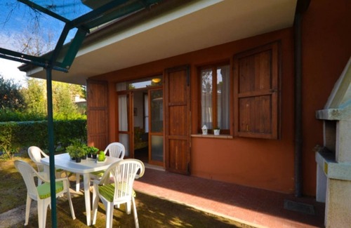 Bibione Apartamento | Impresionante apartamento con jardín a pocos pasos de la playa.