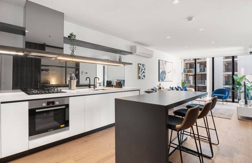 Docklands Apartamento | Stunning Apt @Marvel Stadium - Parking & Amenities