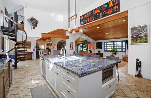 Calabasas Casa | Stunning Art Nature Retreat Villa Calabasas Sleep for 8