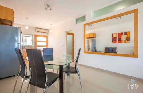 Colina del Sol Condominio | Stunning Bay Views, Pool, Near Malecón Waterfront