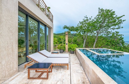 Puerto Vallarta Villa | STUNNING BEACHFRONT VILLA WITH AMAZING VIEWS TO THE SEA!