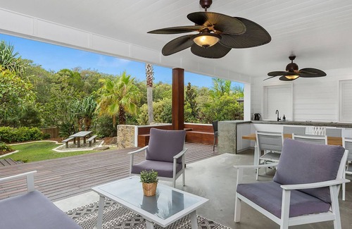 Casuarina Casa | Stunning Beachfront On She-oak