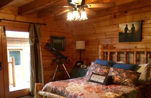 Franklin Cabina | ¡MARAVILLOSO!- Hermosa cabaña de troncos en Leiper's Fork / Franklin, TN / Duerme 2-12