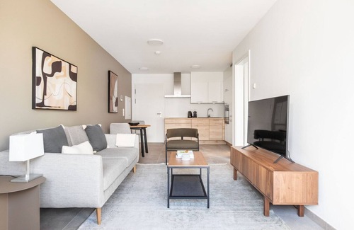 Bonnevoie Apartamento | Stunning Bonnevoie 1BR w/ Balcony & Elevator, by Blueground