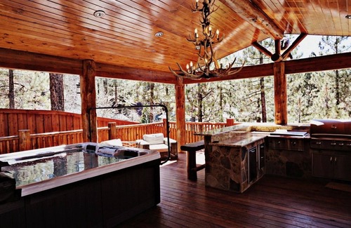 Summit Estates Cabina | Impresionante Cabaña Por Snow Summit !! Perros bienvenidos