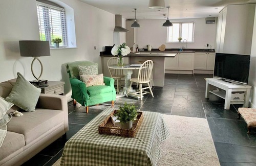 King's Bromley Apartamento | Impresionante conversión de granero junto al canal