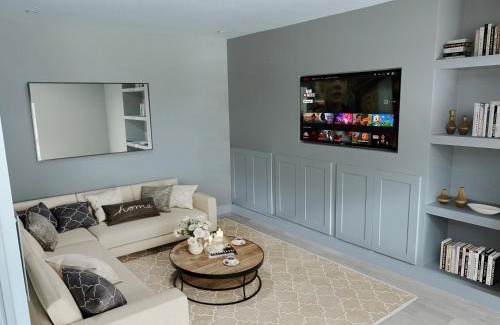 Coulsdon East Casa | Stunning Caterham 4 bedroom home