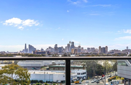 Mascot Apartamento | Stunning City Views | Spacious 3BR Apt | Mascot