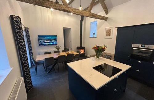 Ganllwyd Casa | Stunning Cottage near Dolgellau