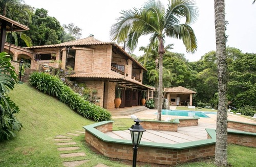 Sao Roque Cabaña | Stunning Country House on the Wine Road