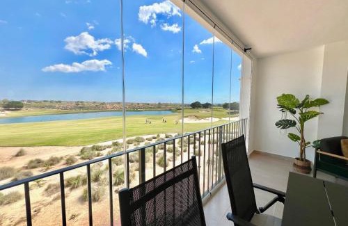 Sucina Apartamento | Stunning deluxe apartment, 2 bathrooms, golf and lake views