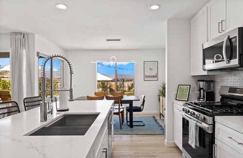 Bermuda Dunes Complejo | Stunning Desert Getaway w/ Ice Bath & Pool!