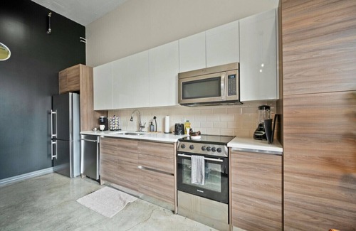 Downtown Dallas Apartamento | Stunning Downtown Apartment | Pool, Laundry, Parking