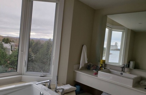 Collingwood Complejo | Impresionante suite de 2 habitaciones Exec - Luxury Waterfront Blue Mountain Resort - Prime Aug Long Wknd Wknd