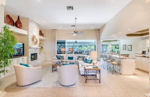 Beachview Country Club Estates Casa | Stunning Executive Golf Course Home Overlooking 7th Fairway! New to rental market!