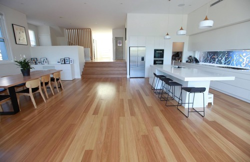 Lane Cove Casa | Stunning family resort style, close to everything