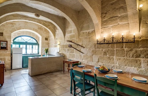 Gharb Casa | Stunning farmhouse with pool