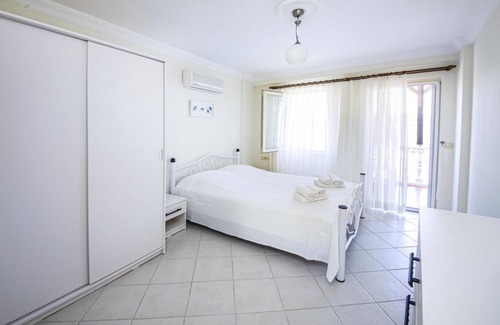 Bogazici Apartamento | Stunning Flat near Beach with Shared Pool n Bodrum