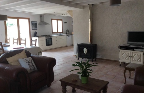 Saint-Martin-de-Gurson Casa | Impresionante casa rural de 4 * con piscina privada y lago, Dordoña.