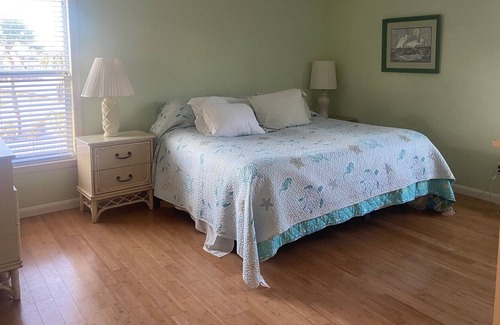 The Dunes Casa | Stunning golf course views greet you from this sunny home w. pool