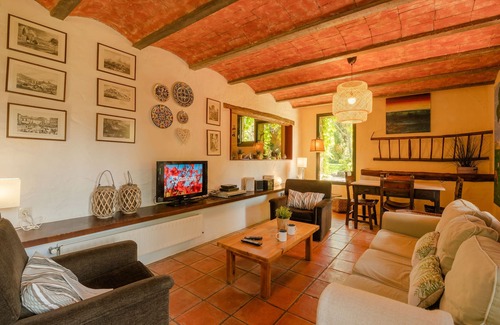 Fornells de la Selva Casa | Impresionante casa con jacuzzi, sauna, gran jardín y piscina en entorno rural