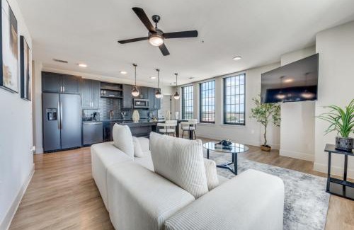 Deep Ellum Apartamento | Stunning highrise downtwn Dallas